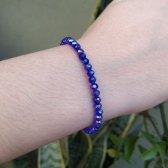 Pulsera de cristales azul oscuro tornasol