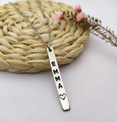 Barrita con grabado personalizado (no incluye cadena) en internet