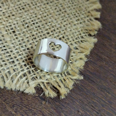 Anillo ancho corazón calado - comprar online