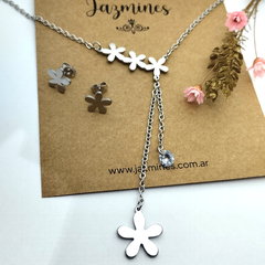 Conjunto collar corbatero + aros Flores en internet
