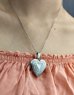 Dije Corazón relicario (No incluye cadena)