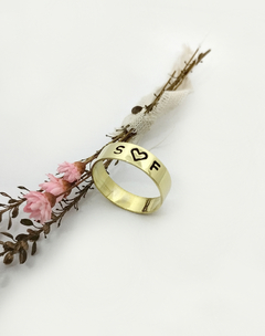 Anillo cinta con grabado personalizado bronce