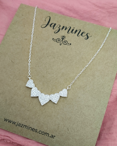 Collar centro corazones brillantes acero blanco