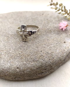 Plata 925 Anillo Cruz Equilibrio martillada