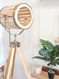 Imagen de Lampara De Pie Living Faro Naval Tripode Bronce-Pie Natural (L32)