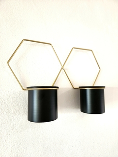 PORTAMACETA DE PARED 44 X 15 X 41 CM (J29) en internet