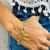 Pulsera Tejida Cruz