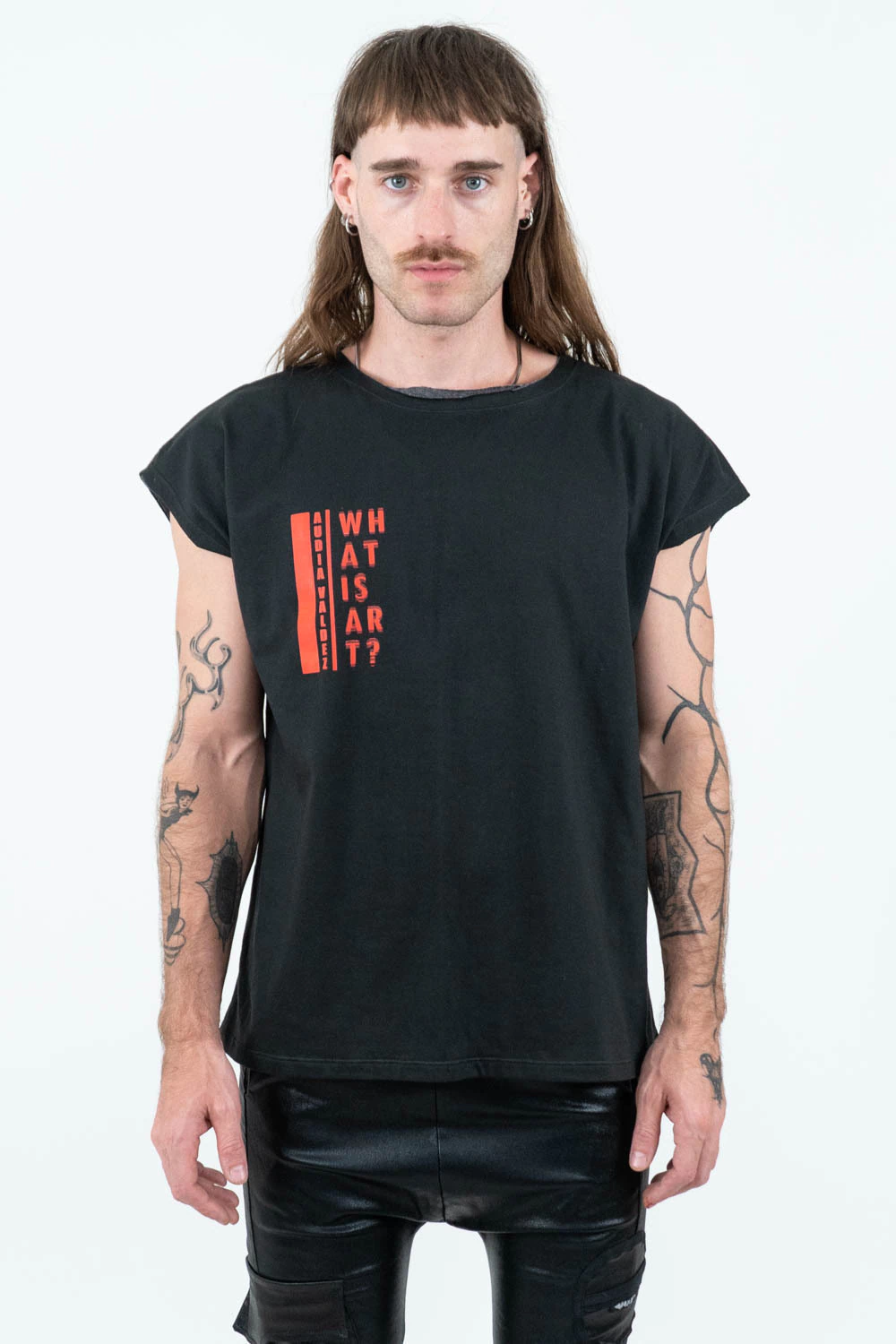 Musculosa Extraño ser - What is Art (rojo)
