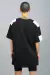 Remera Art is What (negro y blanco) en internet