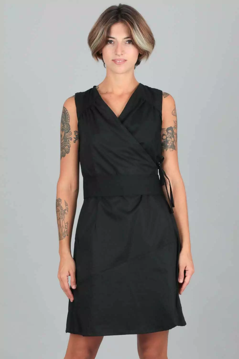 Vestido Esistenzialista (negro poplin)