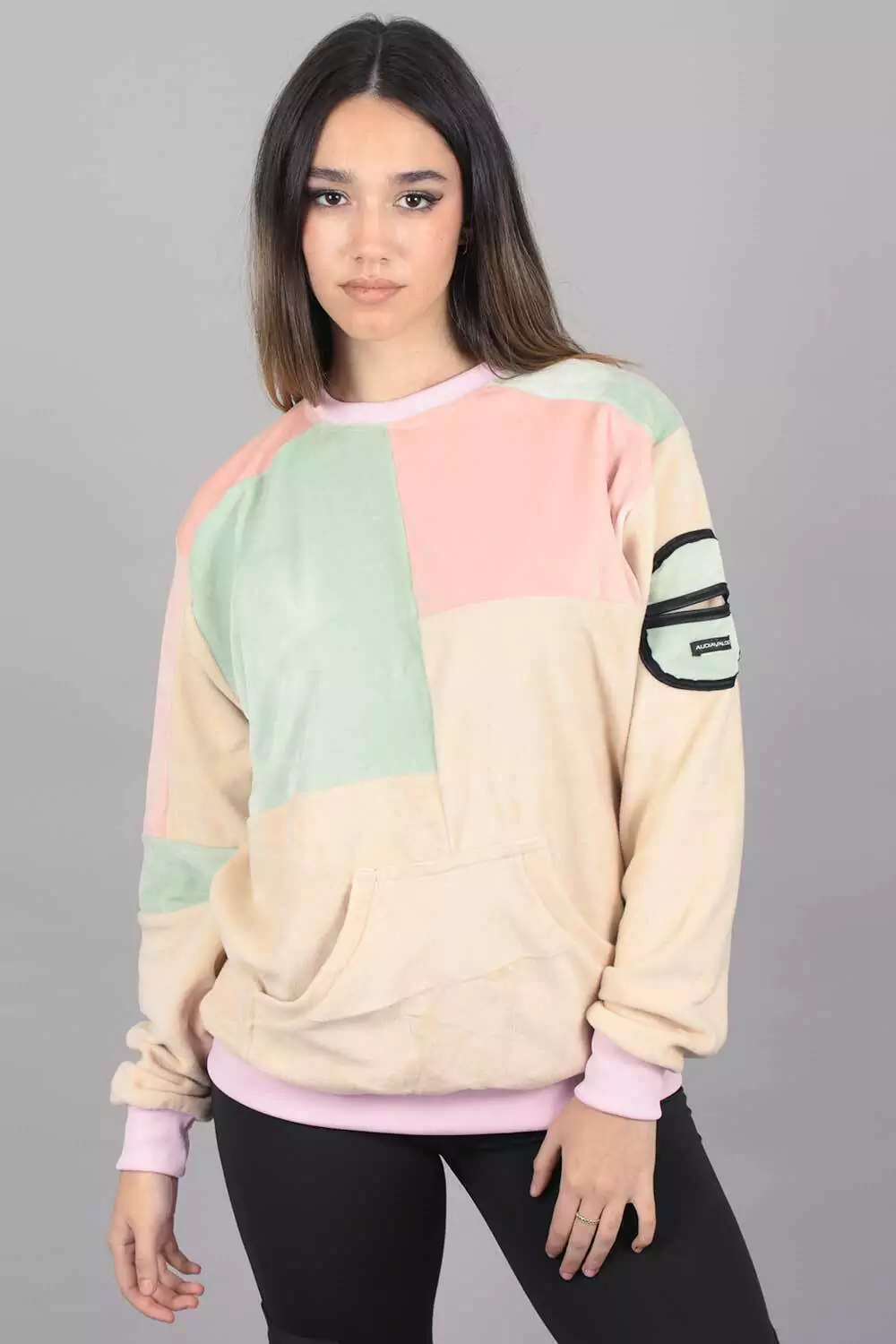 Buzo Plush Abrazame (beige-verde agua-rosa)