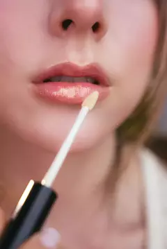 A2 PIGMENTS: Pack Collab Cande Copello. Set 4 glosses en internet