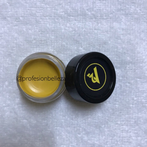 A2 PIGMENTS: RAZOR CUT. DELINEADOR EN GEL/LABIAL "SHINKEN"