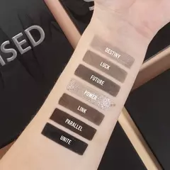 BPERFECT: Synchronised Shadow Palette - Profesión Belleza