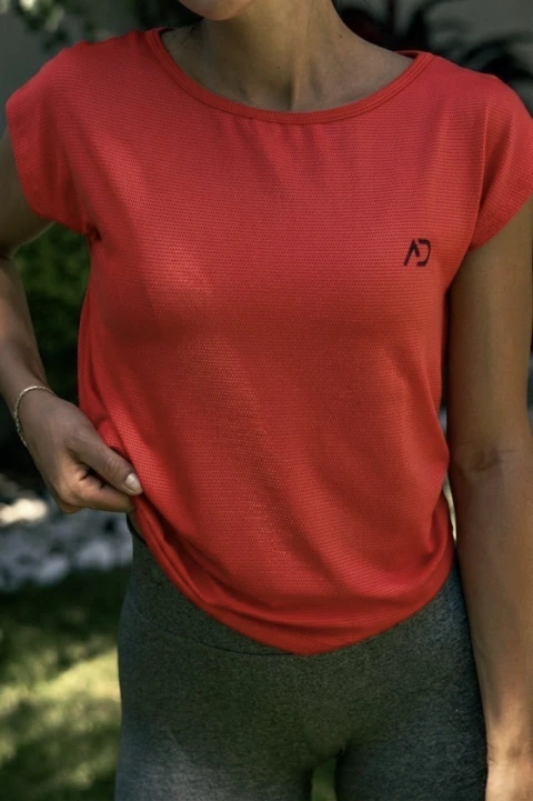 Remera mesh roja