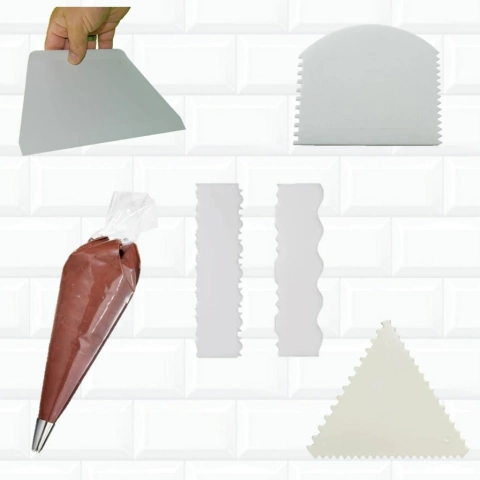 Kit Espátulas Decorativas + Saco De Confeitar + Brinde 81