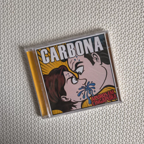 Carbona – Apuros Em Cingapura CD Acrilico - comprar online