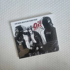 Garry Bushell And Oi! The Boat Records Present Oi! Still Fighting CD - comprar online