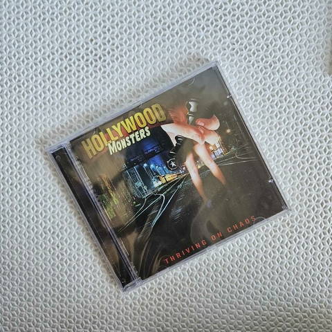 Hollywood Monsters - Thriving On Chaos CD Acrilico - comprar online