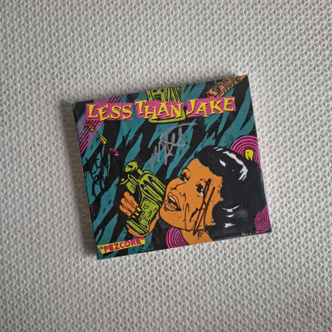 Less Than Jake – Pezcore CD Autografado
