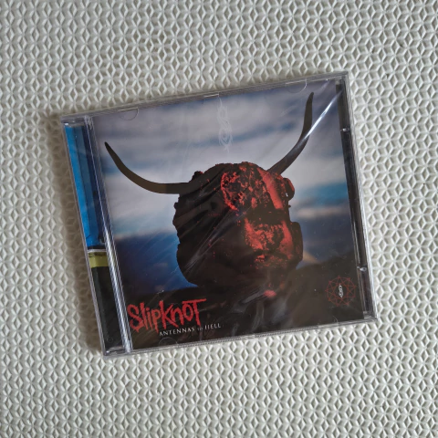 Slipknot – Antennas To Hell CD Acrilico - comprar online