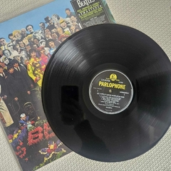 The Beatles – Sgt. Pepper's Lonely Hearts Club Band Vinil 2012 na internet
