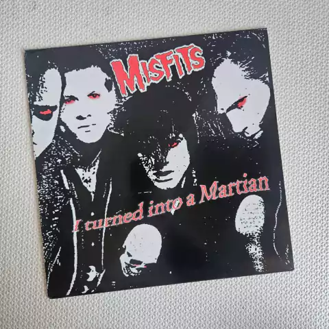Misfits - I Turned Into A Martian Vinil 2001