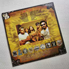 D.F.C. - Igreja Quadrangular Do Triângulo Redondo Vinil - comprar online