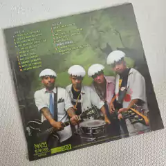 Ovos Presley - PsychoPunk´a´BillyBoogie Vinil Verde - comprar online