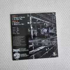 Marching Orders - Nation Of Ghosts Vinil 7" Novo - comprar online