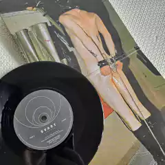 Terveet Kädet – Ääretön Joulu Vinil 7 Polegadas Usado - comprar online