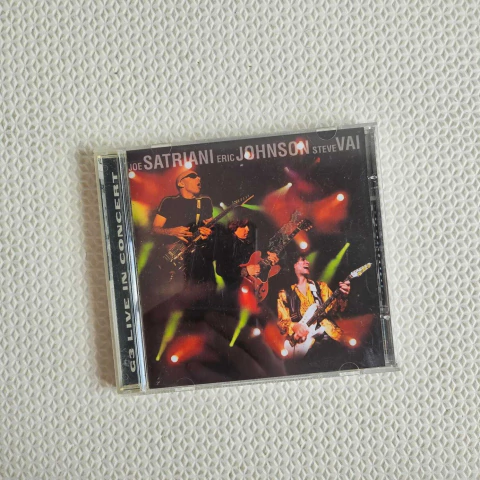Joe Satriani / Eric Johnson / Steve Vai - G3 Live In Concert CD Brasil - comprar online