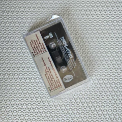 Zumbis Do Espaço – Monstros Dominantes K7 - Anomalia Distro