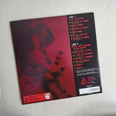 Zumbis Do Espaço – A Invasão Vinil Transparente na internet