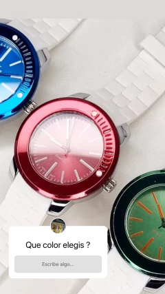 RELOJ MONTREAL SILICONA BLANCO CON BISEL COLORADO ROJO MU462R - comprar online