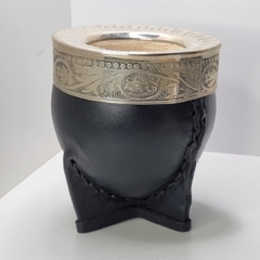 MATE IMPERIAL CUERO Y VIROLA DE ALPACA CINCELADO COD 5717