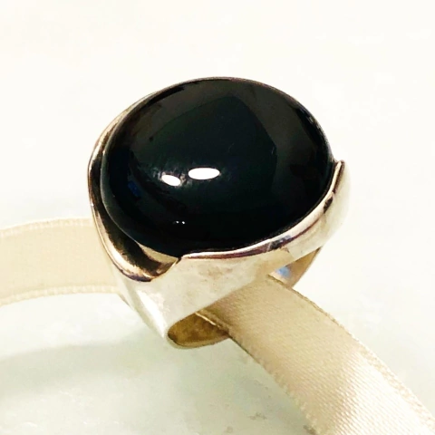 ANILLO PLATA CABUJON ONIX 3015