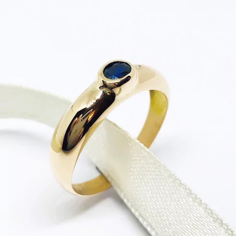 ANILLO ORO TIPO CABUJON CON ZAFIRO NATURAL SK922