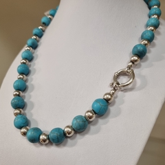 COLLAR TURQUESAS NATURALES Y PLATA CON MARINERO COD J632