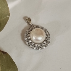 DIJE PLATA Y PERLA DE CULTIVO AGUA DULCE CON CUBICS K2276