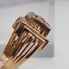 ANILLO ESTILO ANTIGUO CHEVALIER ORO Y RUBIES NATURALES SK914 - comprar online
