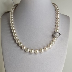 COLLAR PERLAS MAJORICAS 8 mm 40 cm cierre Pavee T2012