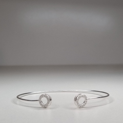 PULSERA ESTILO MEDIA ESCLAVA CON TERMINALES DE CUBIC ITALIA K2942 - comprar online