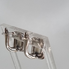 AROS ESTILO ANTIGUO EN PLATA NACAR Y MARQUESITAS COD 3009 en internet