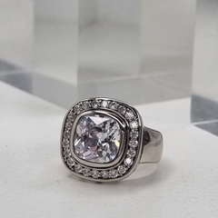 ANILLO ITALIANO CON CUBIC CUADRADO CORONADO 3236 - comprar online