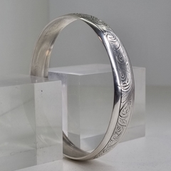 ANTIGUA ESCLAVA DE PLATA LABRADA ANCHA 3945 - comprar online