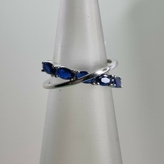 ANILLO ITALIA CRUAZADO CUBICS Y ZAFIROS AZUL 5582