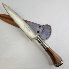CUCHILLO DE ACERO, ASTA Y ALPACA LABRADA HOJA DE 16CM cod: 6102