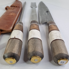 SET DE ASADO TENEDOR, CUCHILLO Y CHAIRA cod: 6105 en internet