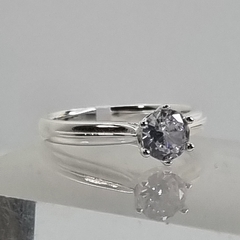 ANILLO SOLITARIO PLATA Y CUBICS 6015 - comprar online